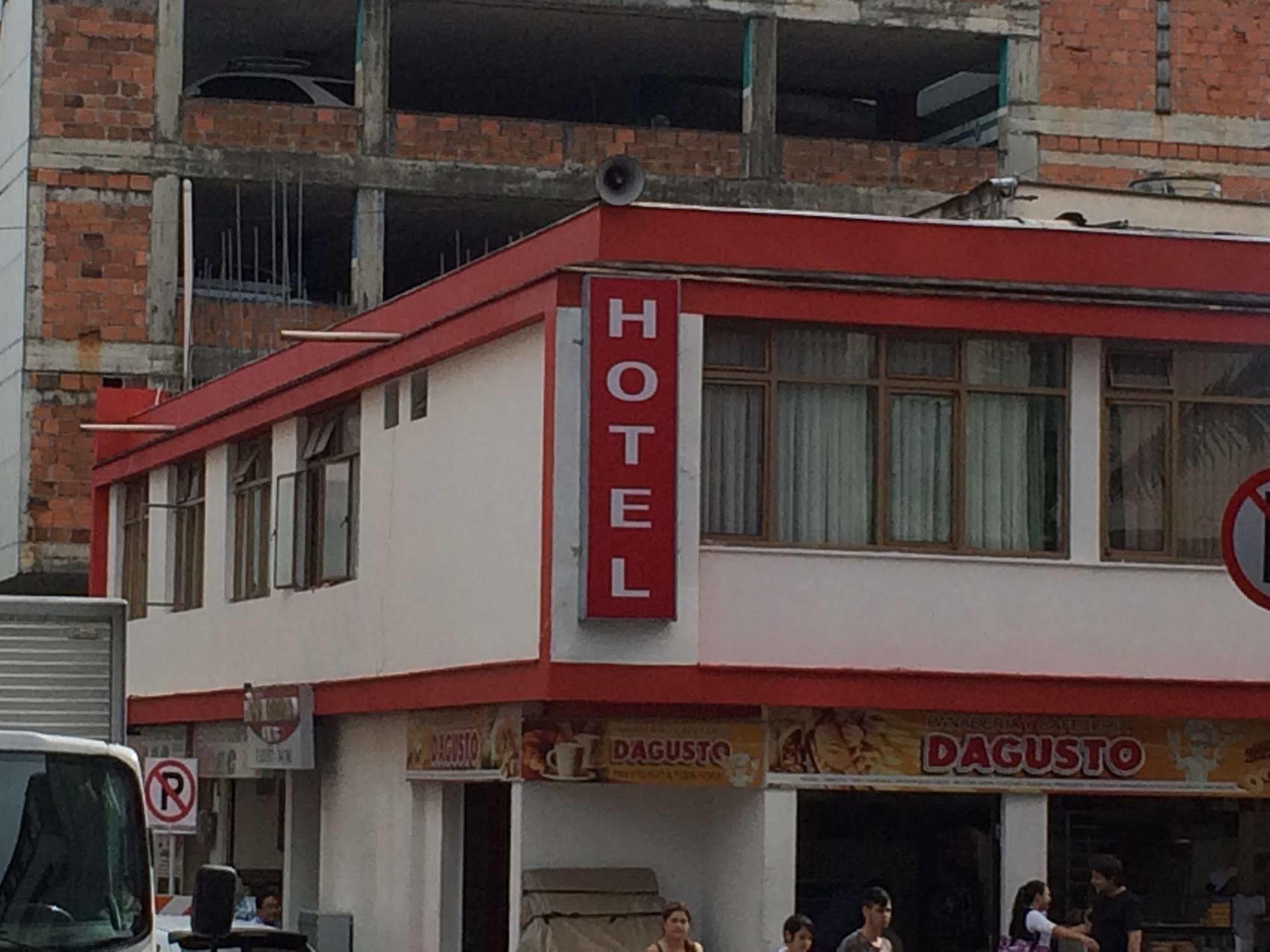 Imperio La 16 Hotel Pereira Exterior photo